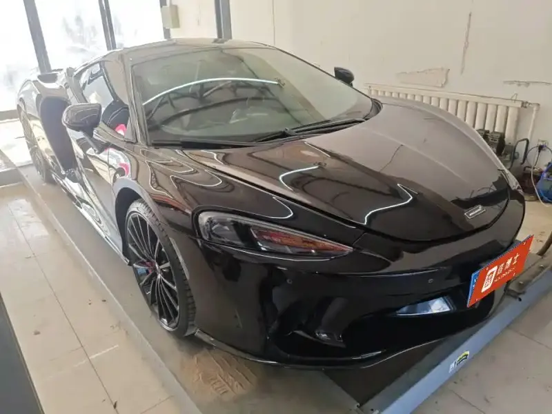 McLaren GT, 2021