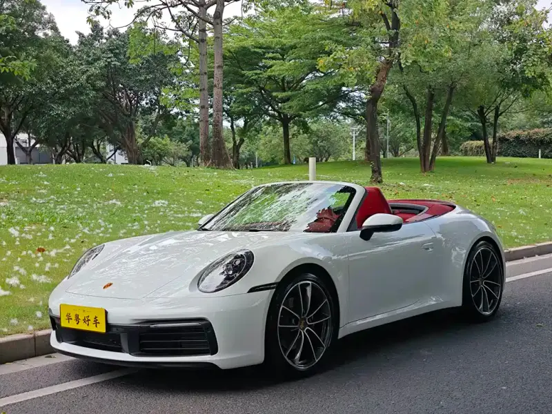 Porsche 911, 2023