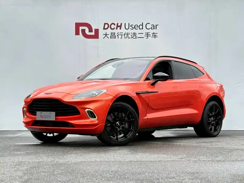 Aston Martin DBX, 2022