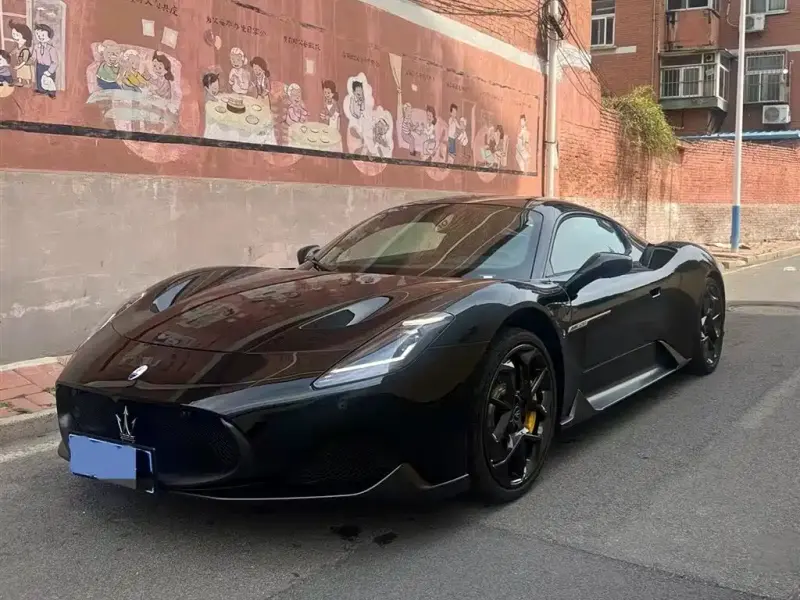 Maserati MC20, 2023