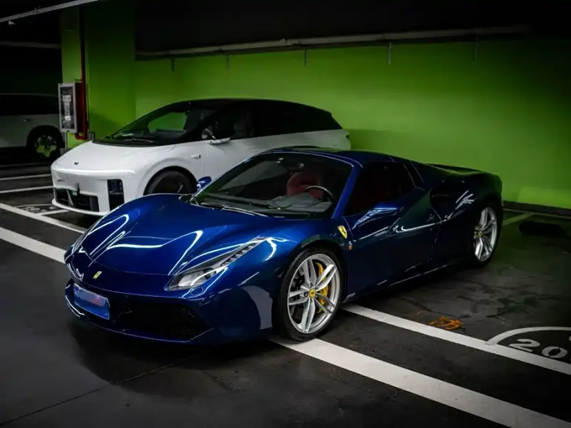 Ferrari 488, 2018