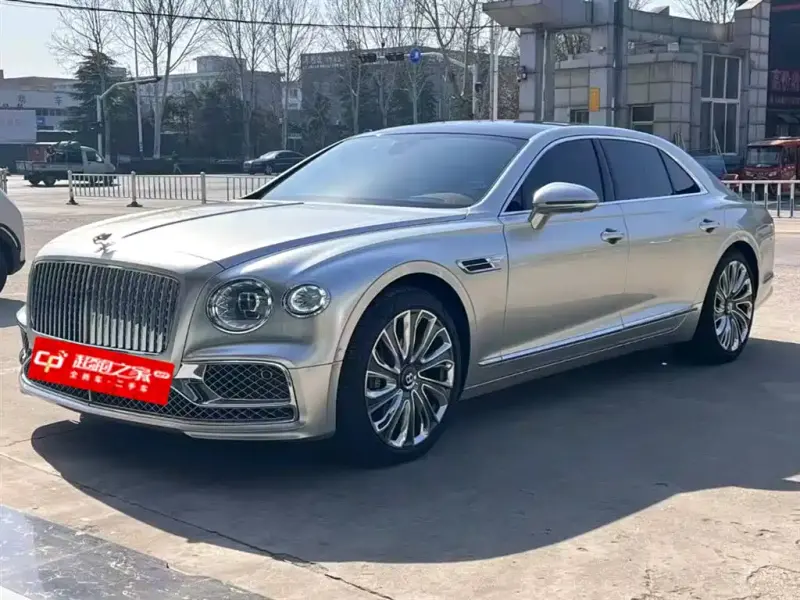 Bentley Flying Spur, 2024