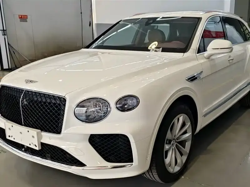 Bentley Bentayga, 2025