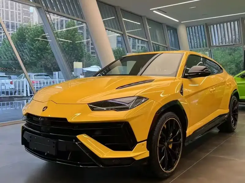 Lamborghini Urus, 2023