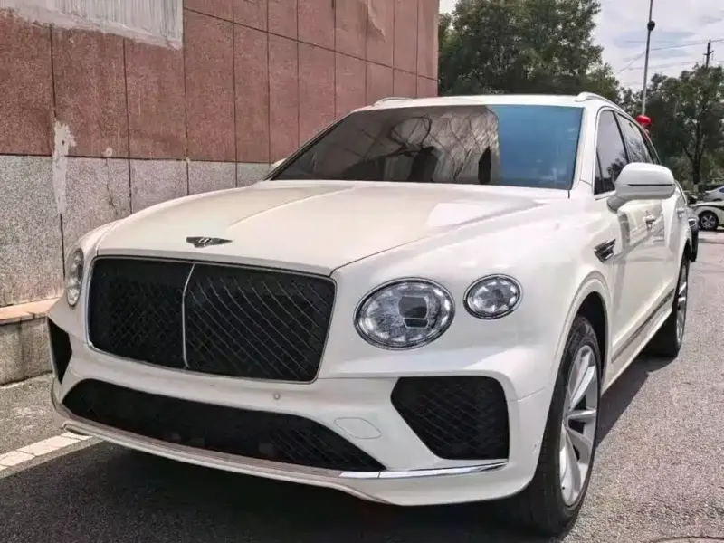 Bentley Bentayga, 2024