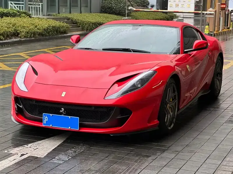 Ferrari 812, 2019