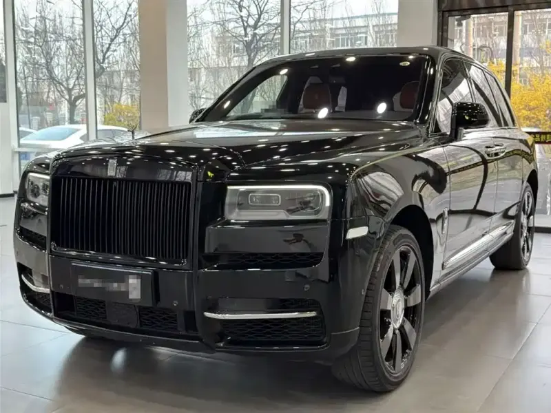 Rolls-Royce Cullinan, 2021