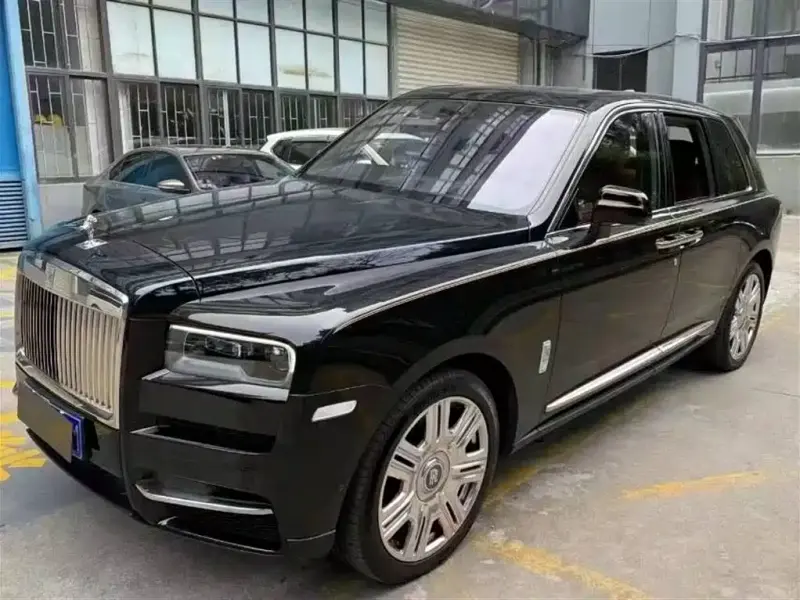 Rolls-Royce Cullinan, 2022