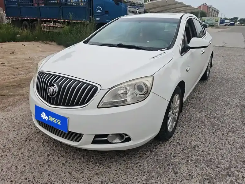Buick Excelle, 2012