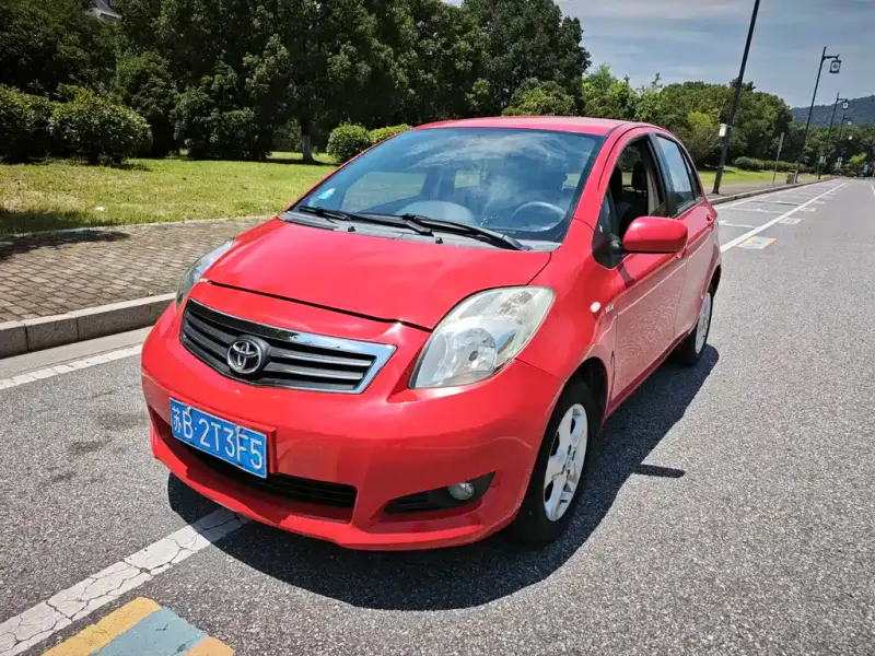 Toyota Yaris, 2012