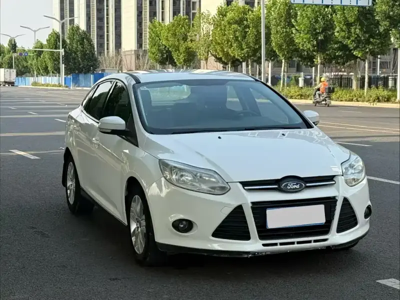 Ford Focus, 2013