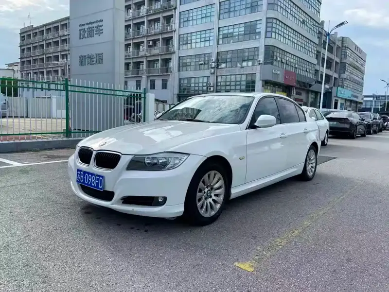 BMW 3 Series, 2010