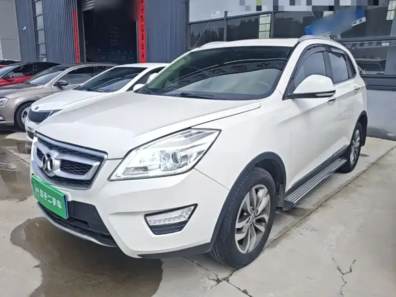 BAIC Senova X65, 2015