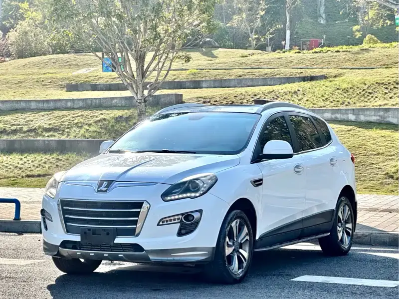 Luxgen Big 7 SUV, 2017