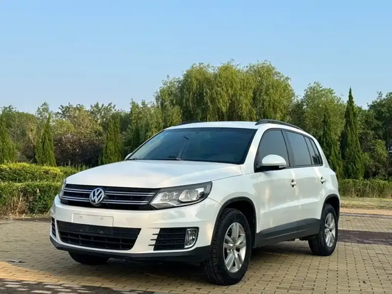Volkswagen Tiguan, 2014
