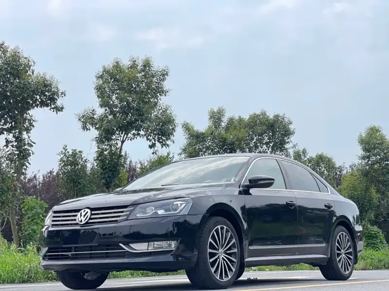 Volkswagen Passat, 2014