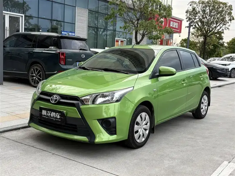 Toyota Yaris L, 2014