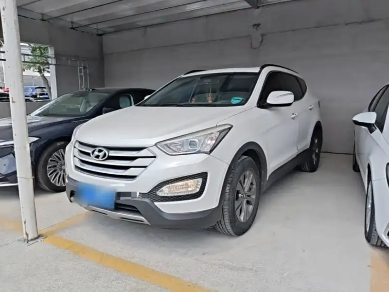 Hyundai Santa Fe, 2014