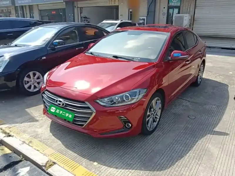 Hyundai Elantra, 2016