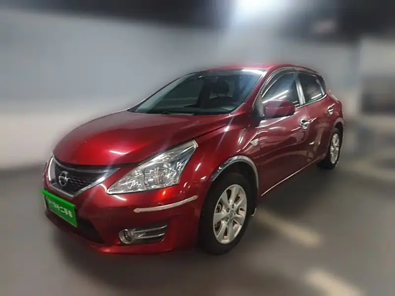 Nissan Tiida, 2015