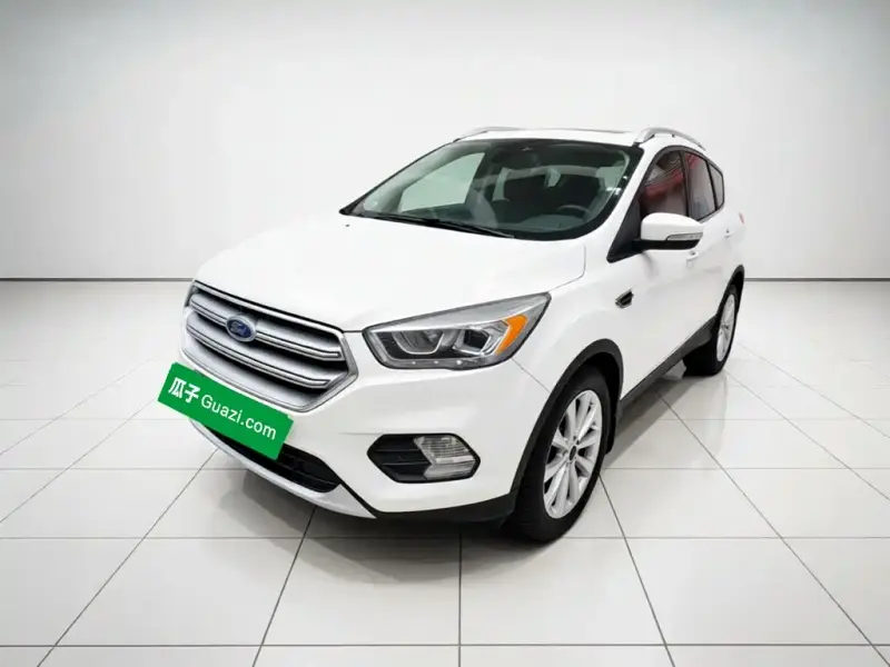 Ford Kuga, 2017