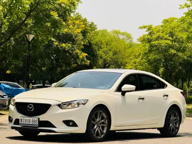 Mazda Atenza, 2015