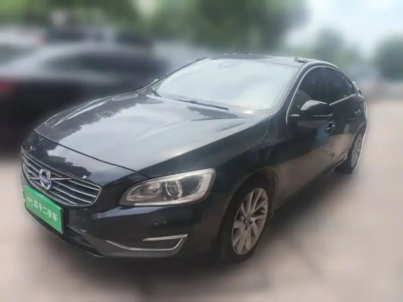 Volvo S60, 2015