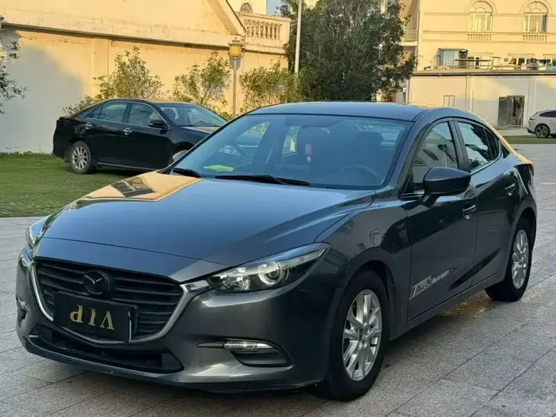 Mazda 3 Axela, 2018