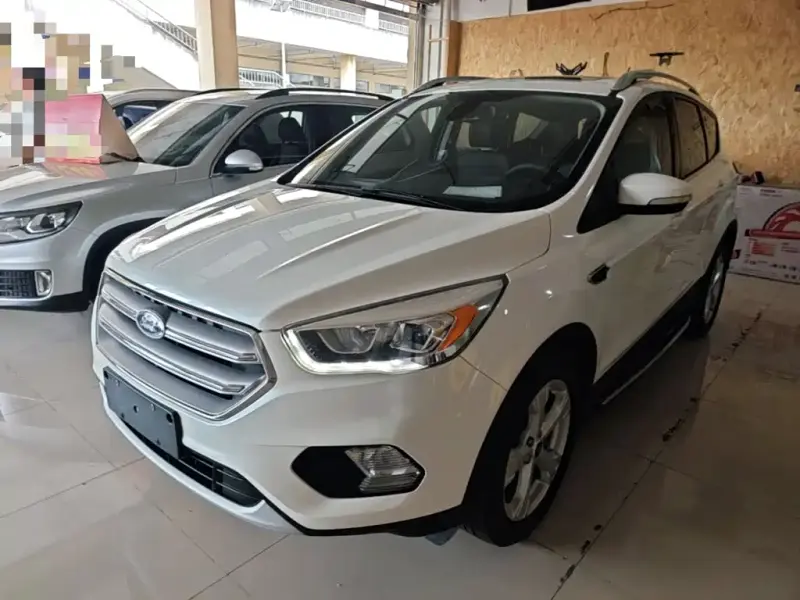 Ford Kuga, 2018