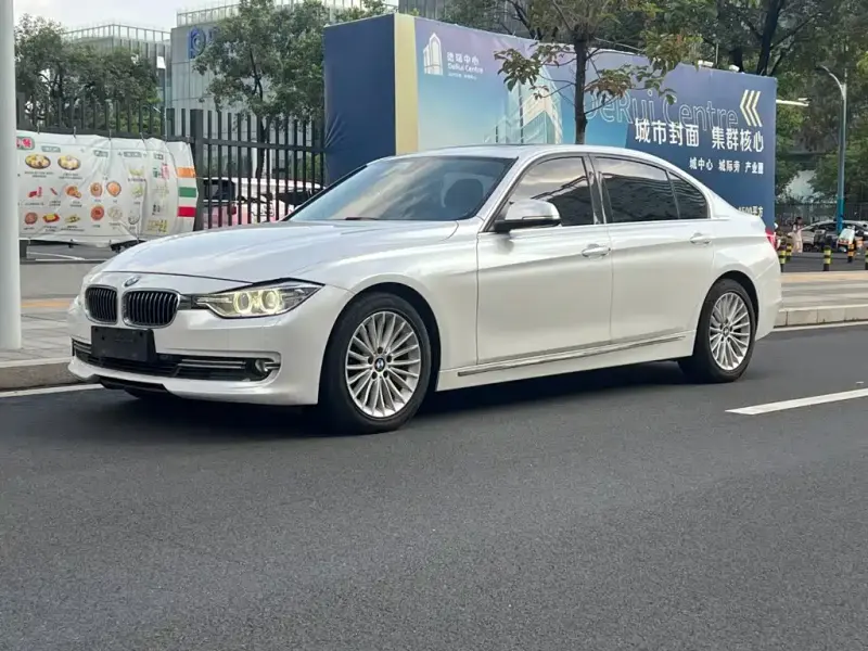 BMW 3 Series, 2015