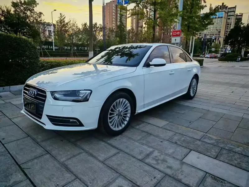 Audi A4L, 2014