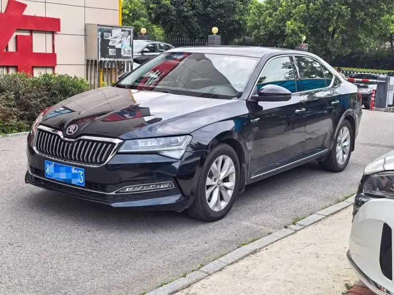 Skoda Superb, 2020