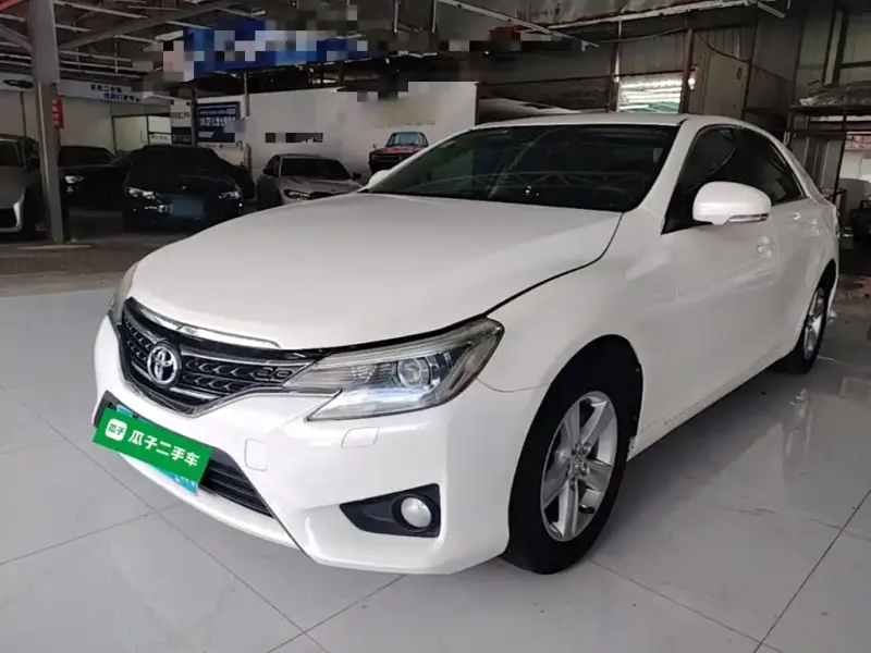 Toyota Reiz, 2016