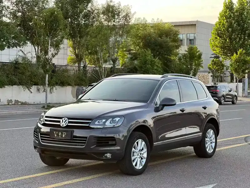 Volkswagen Touareg, 2011