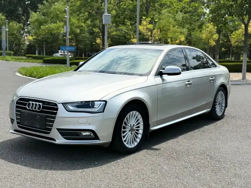 Audi A4L, 2016
