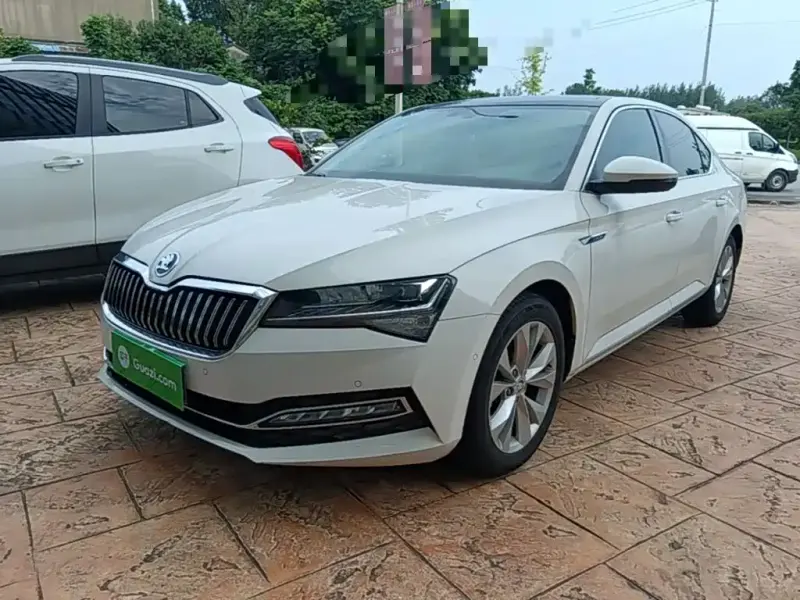 Skoda Superb, 2020