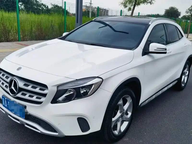 Mercedes-Benz GLA, 2018