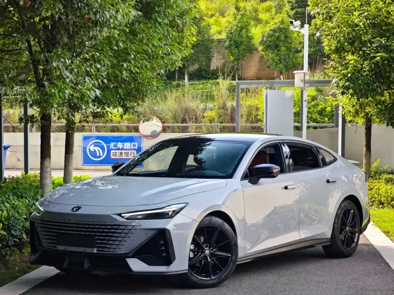 Changan UNI-V, 2023
