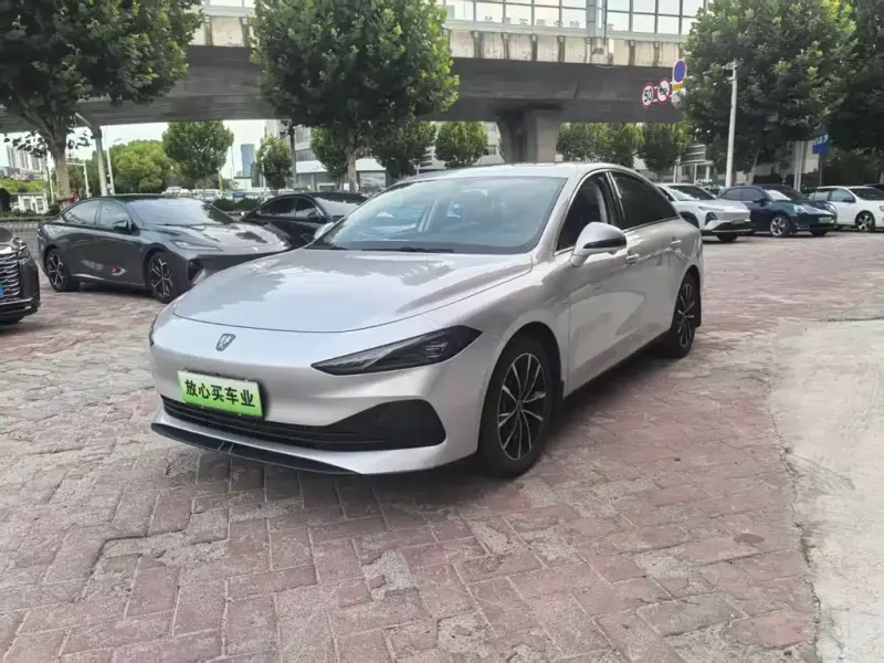Roewe D7, 2025