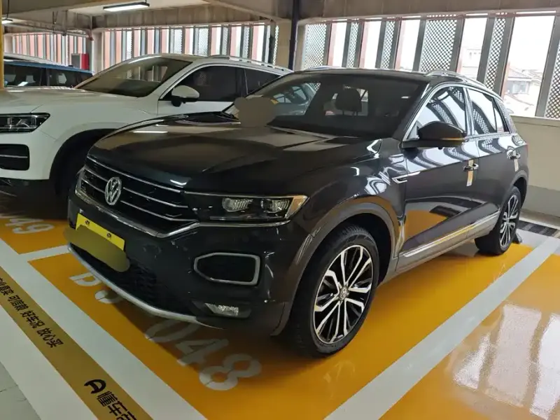 Volkswagen T-Roc, 2021
