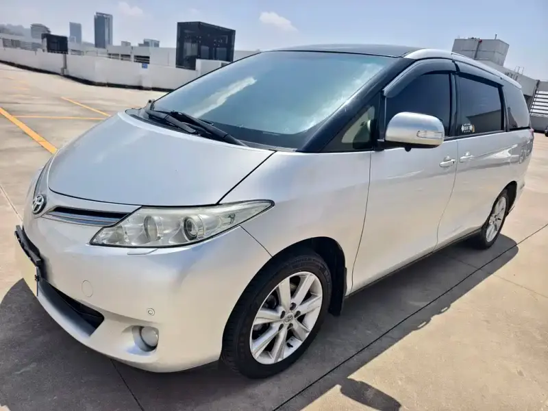 Toyota Previa, 2010