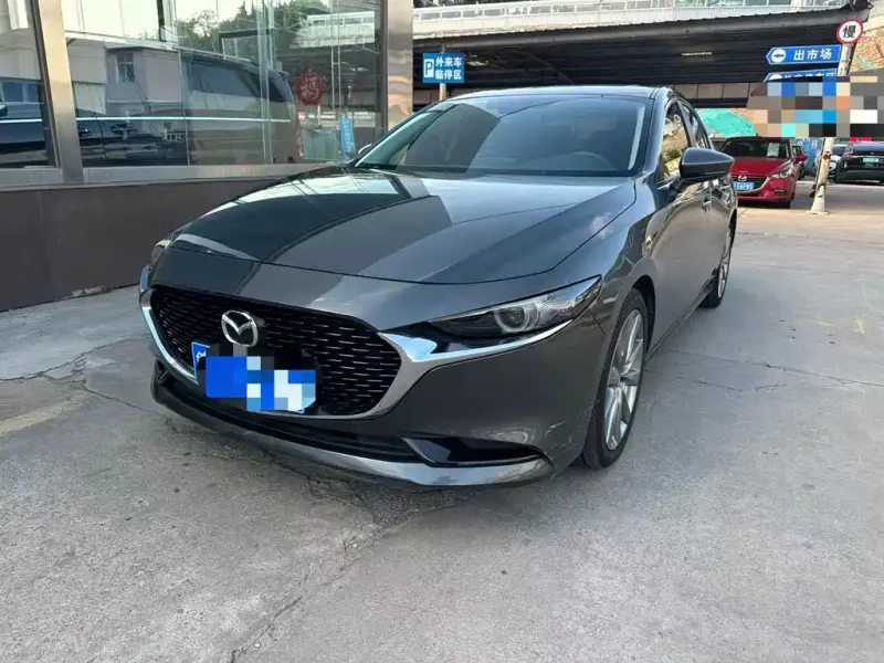 Mazda 3 Axela, 2022