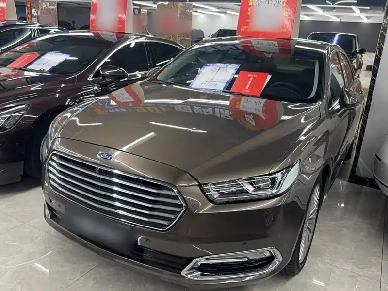 Ford Taurus, 2016