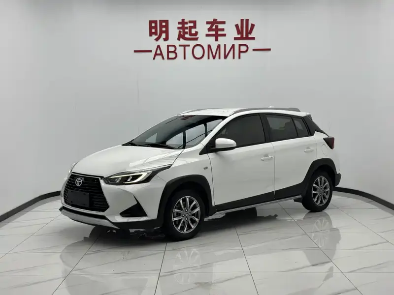 Toyota Yaris L, 2022