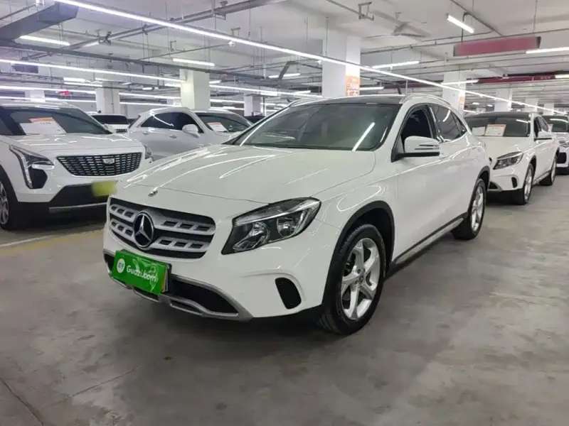 Mercedes-Benz GLA, 2018