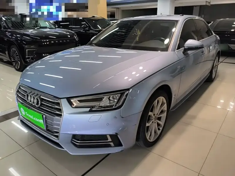 Audi A4L, 2018
