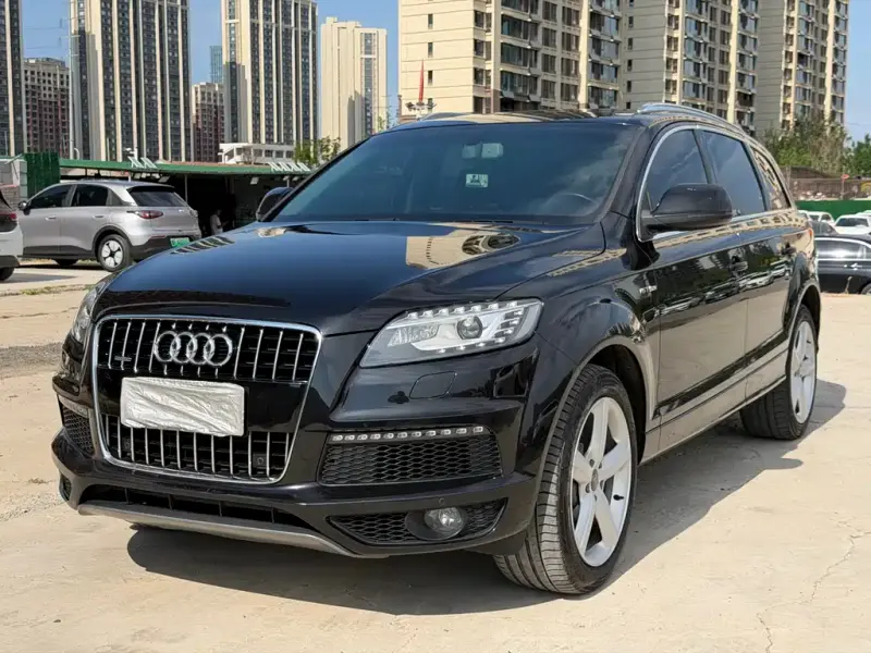 Audi Q7, 2015