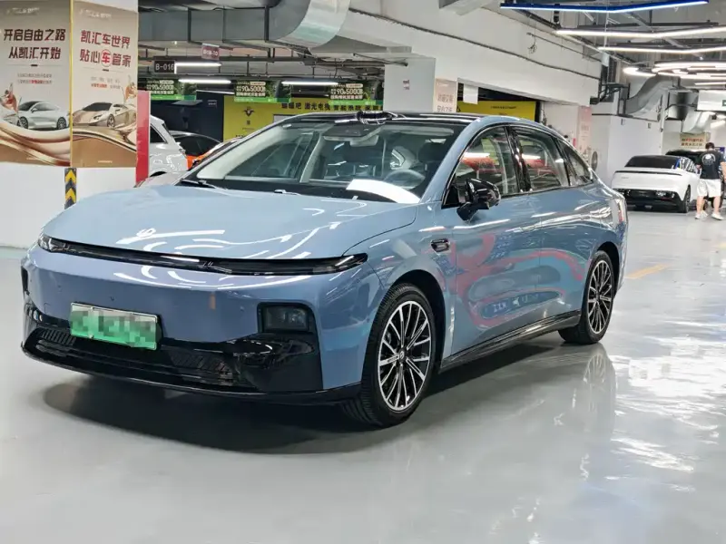 Leapmotor B01, 2025