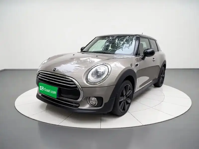 MINI Clubman, 2016