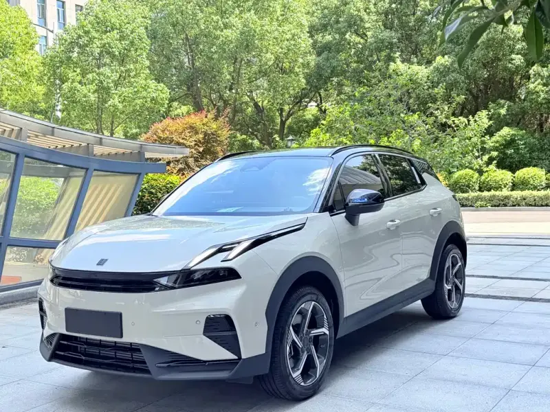 Lynk & Co 06, 2025
